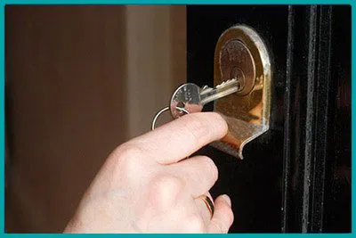 Top Locksmith Services Wimauma, FL 813-370-0134 - 7-door-unlock